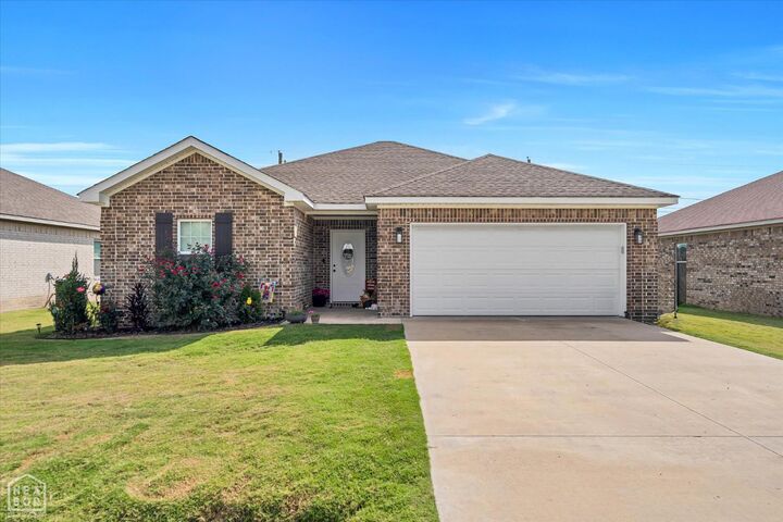 Property Photo: 113 Redwood AR 72416