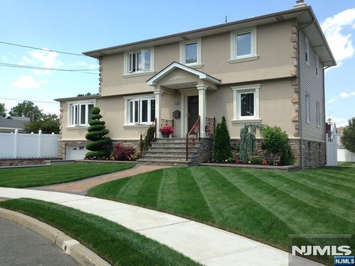 Property Photo:  16 Park Street  NJ 07606 