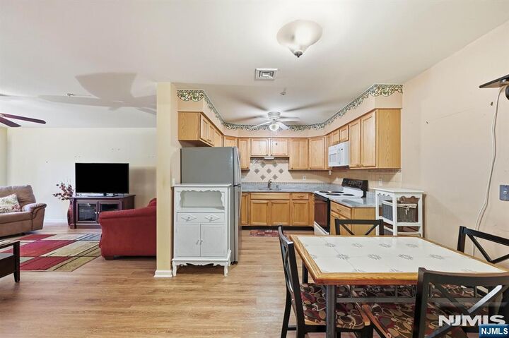 Property Photo:  714 Cannella Way 714  NJ 07457 