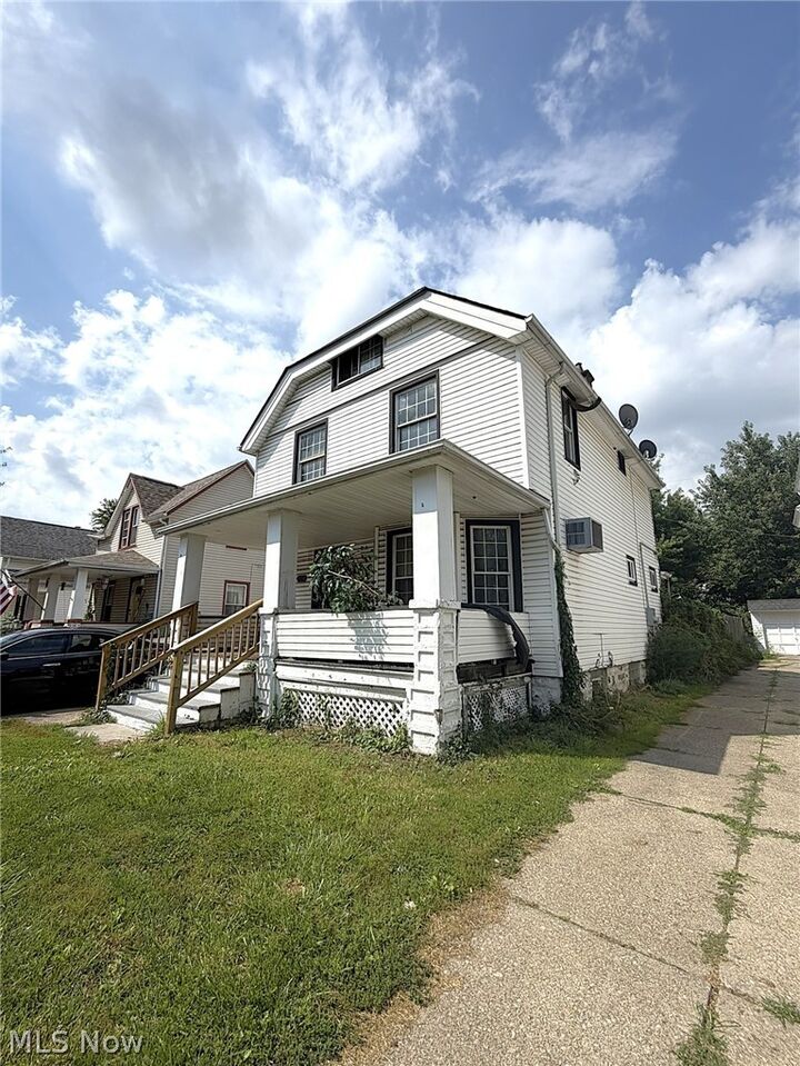 Property Photo:  2150 W 81st Street  OH 44102 