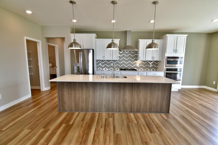 Property Photo:  5237 Jansen Avenue NE  MN 55376 