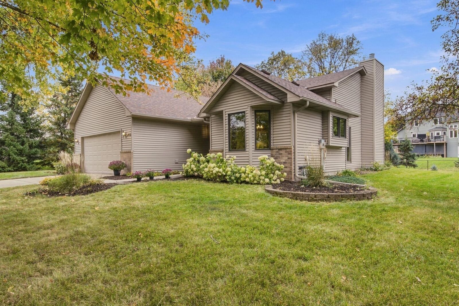 Property Photo:  602 Todd Avenue  MN 55123 