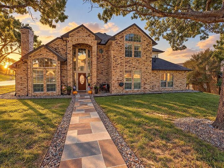 Property Photo:  1601 N Hills Drive  TX 75087 