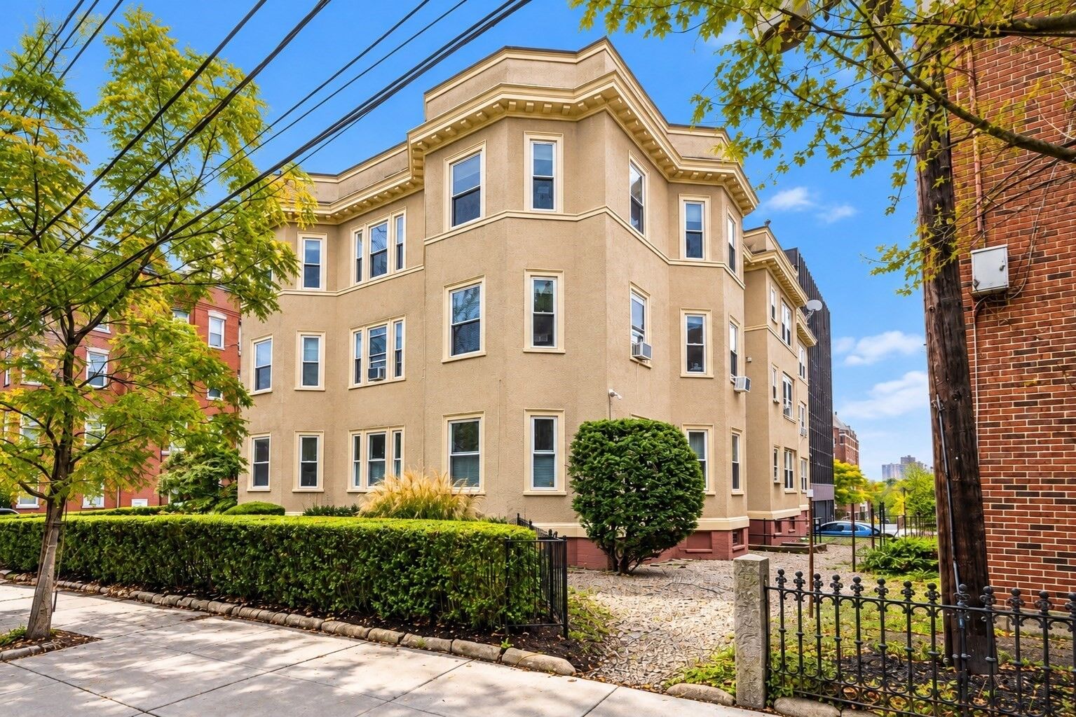Property Photo:  22 Centre St 3  MA 02139 