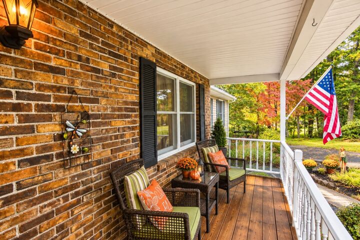 Property Photo:  168 Root Rd  MA 01085 