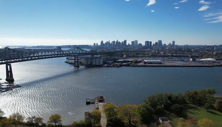 Property Photo:  65 Boatswains Way 65  MA 02150 
