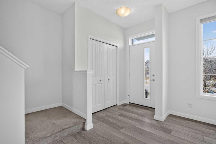 Property Photo:  60 Walcrest Gate SE  AB T2X 4G2 