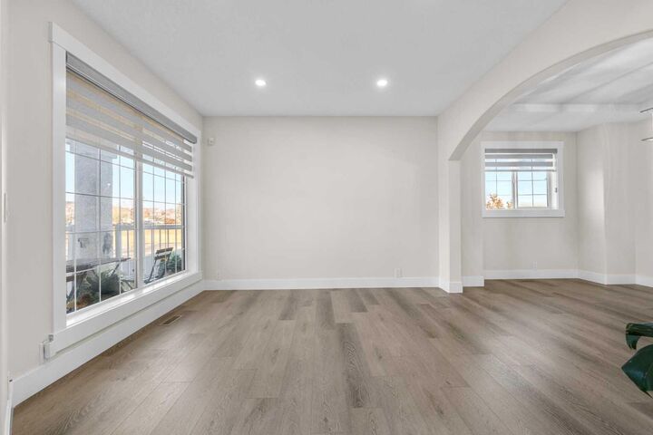 Property Photo:  3 Coral Springs Grove NE  AB T3J 3T7 