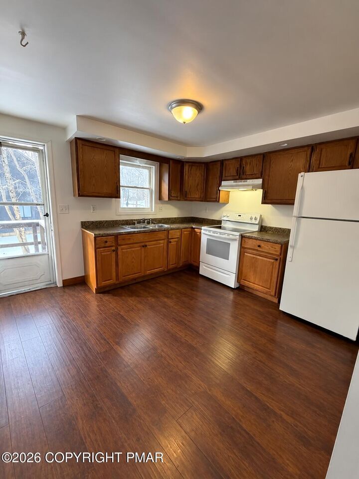 Property Photo:  28 Mountain Drive  PA 18344 