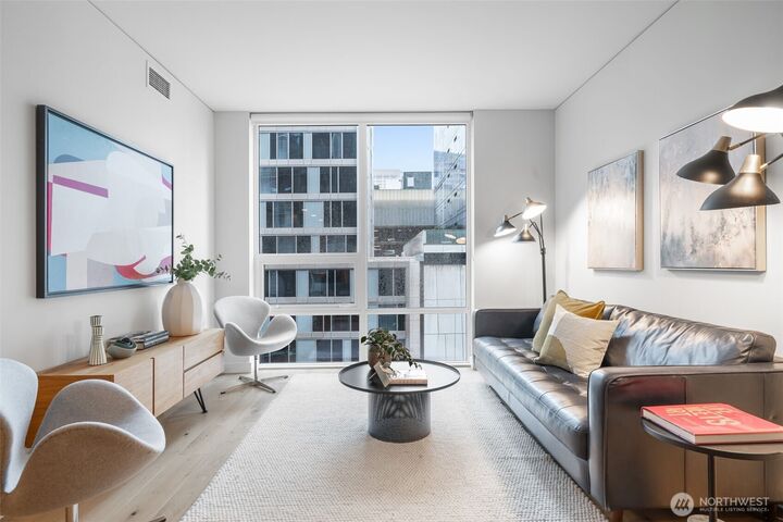 Property Photo:  121  Stewart Street 503  WA 98101 