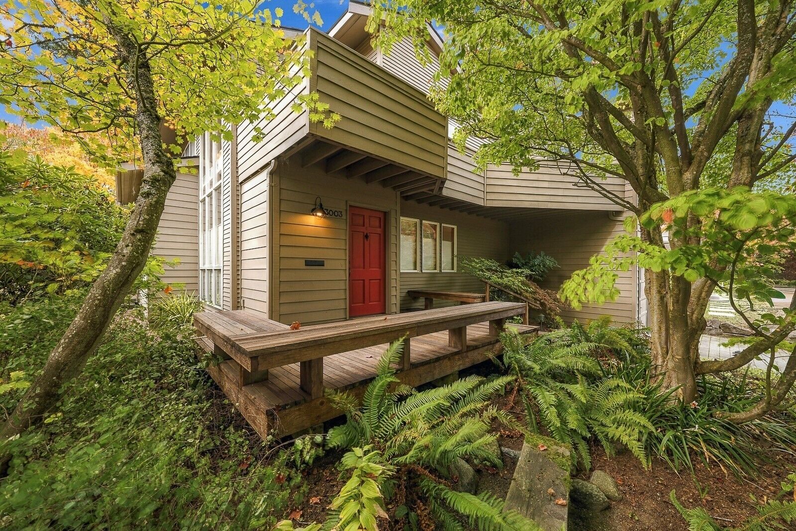 Property Photo:  3003  35th Avenue W  WA 98199 