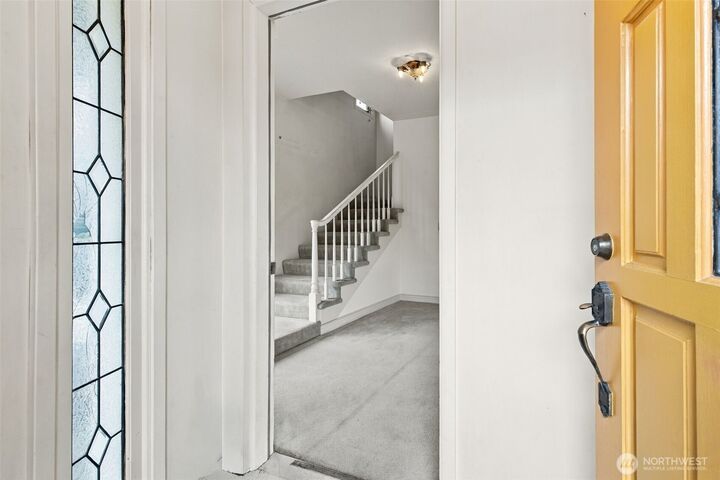 Property Photo:  5240 S Dawson Street  WA 98118 