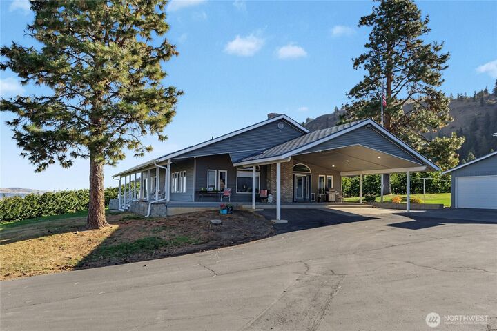 Property Photo:  349  Sherron Lane  WA 98801 