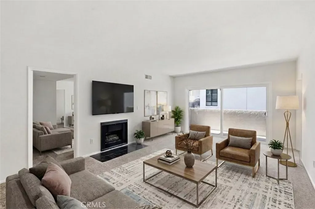 Property Photo: 3555 Keystone Avenue 15 CA 90034