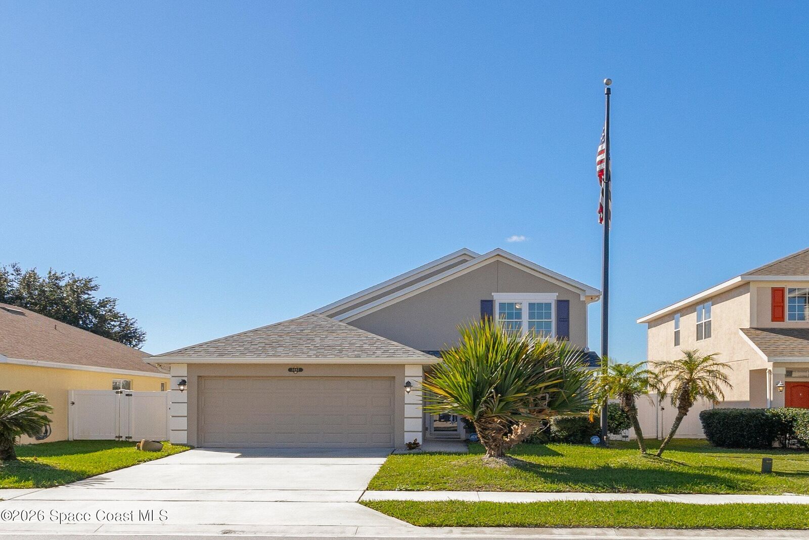 Property Photo:  1487 Alaqua Way  FL 32904 