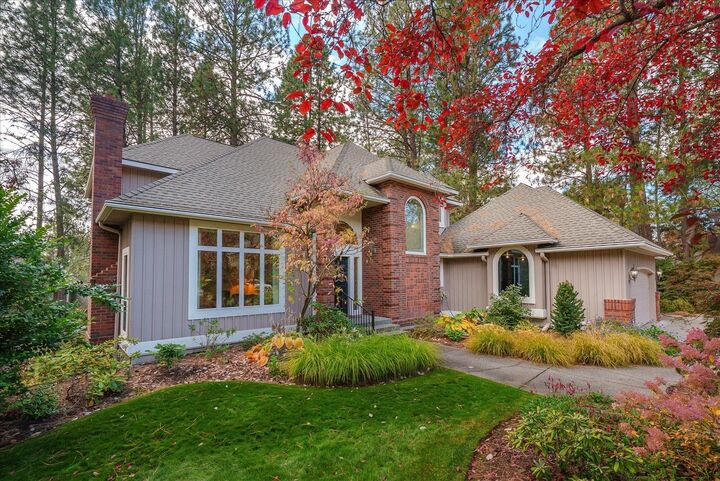 Property Photo: 6614 S Westchester Dr WA 99223