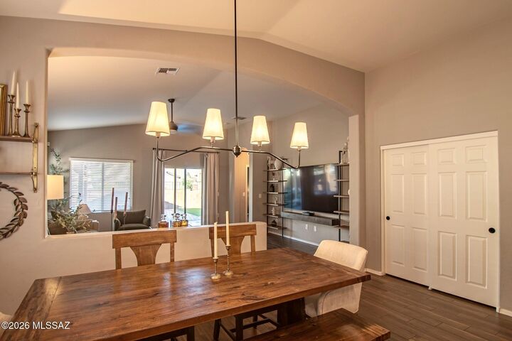 Property Photo:  9072 W Birchover Drive  AZ 85653 