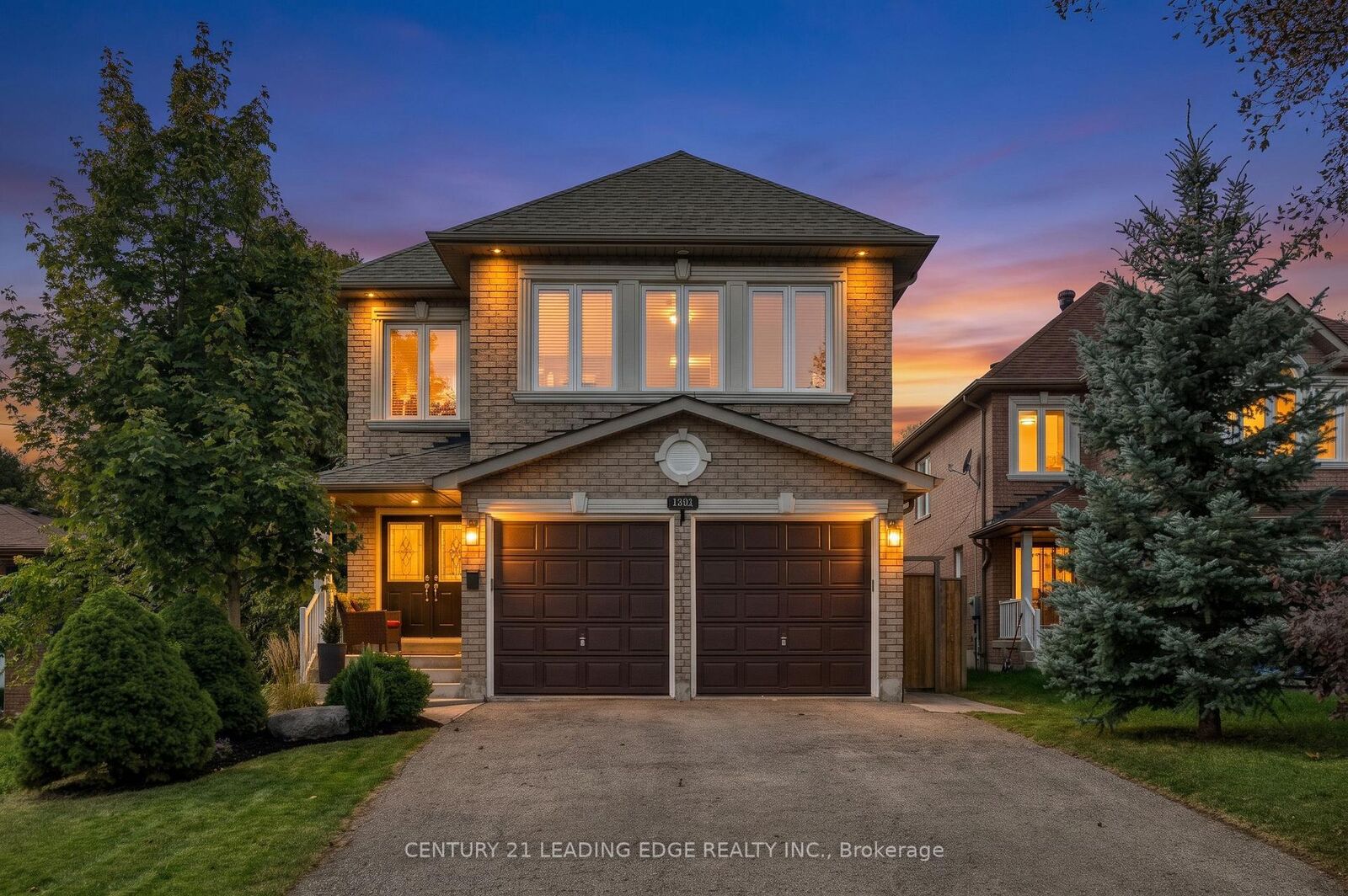 Property Photo:  1952 Spruce Hill Road  ON L1V 1S7 