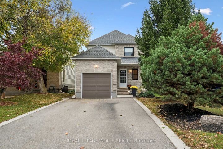 Property Photo:  222 Inglis Street  ON N0B 1E0 