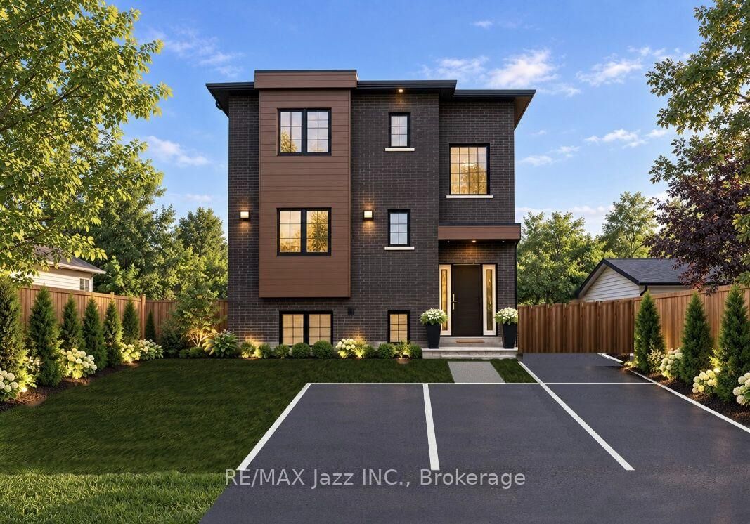 Property Photo:  760 Hoskin Avenue Upper  ON L1H 7R6 