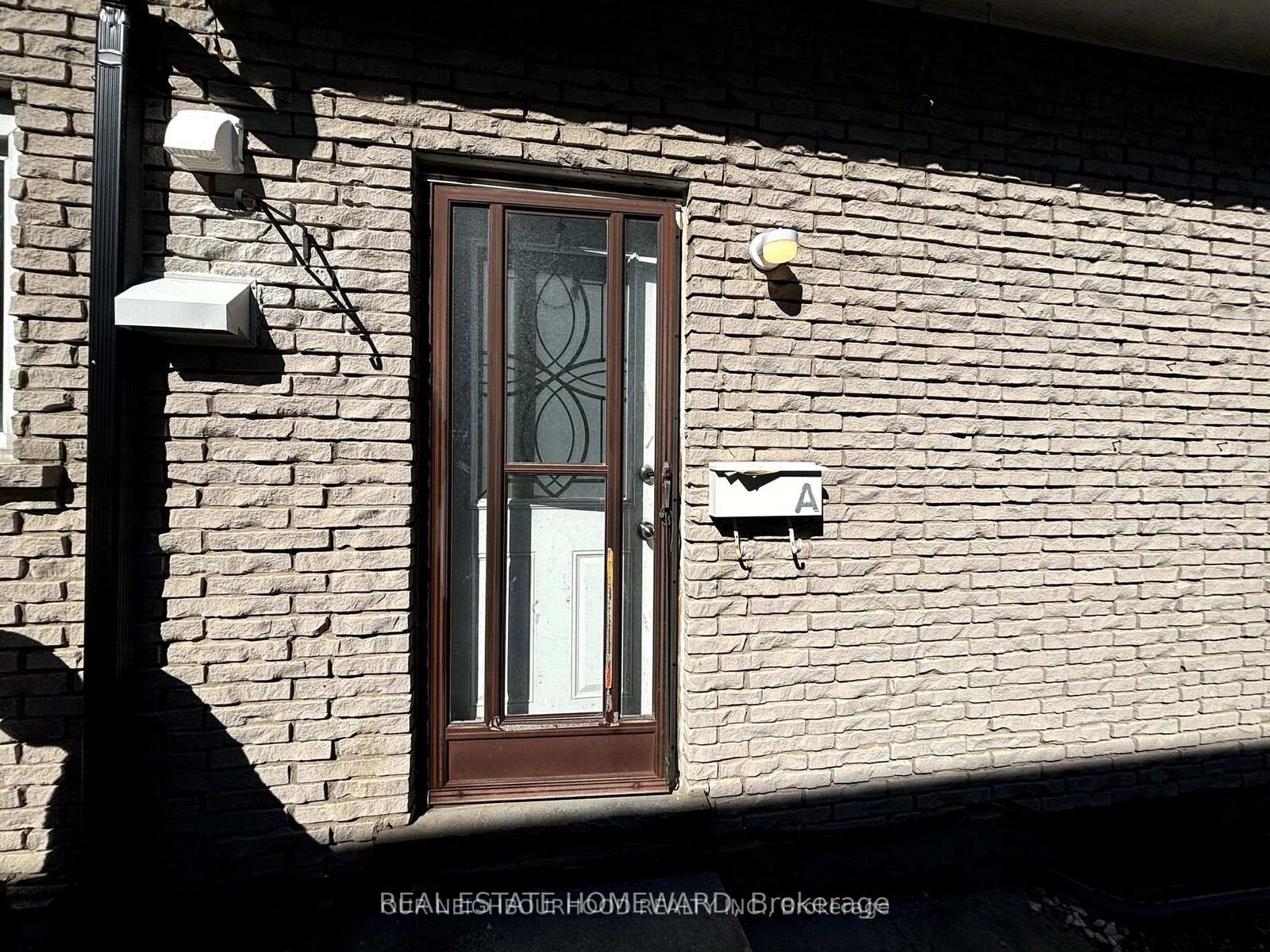 Property Photo:  107 Endicott Terrace Unit A  ON L3C 5S3 