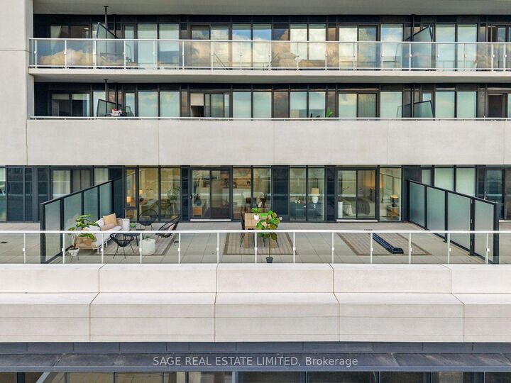 Property Photo: 50 O'Neill Road 210 ON M3C 0R1