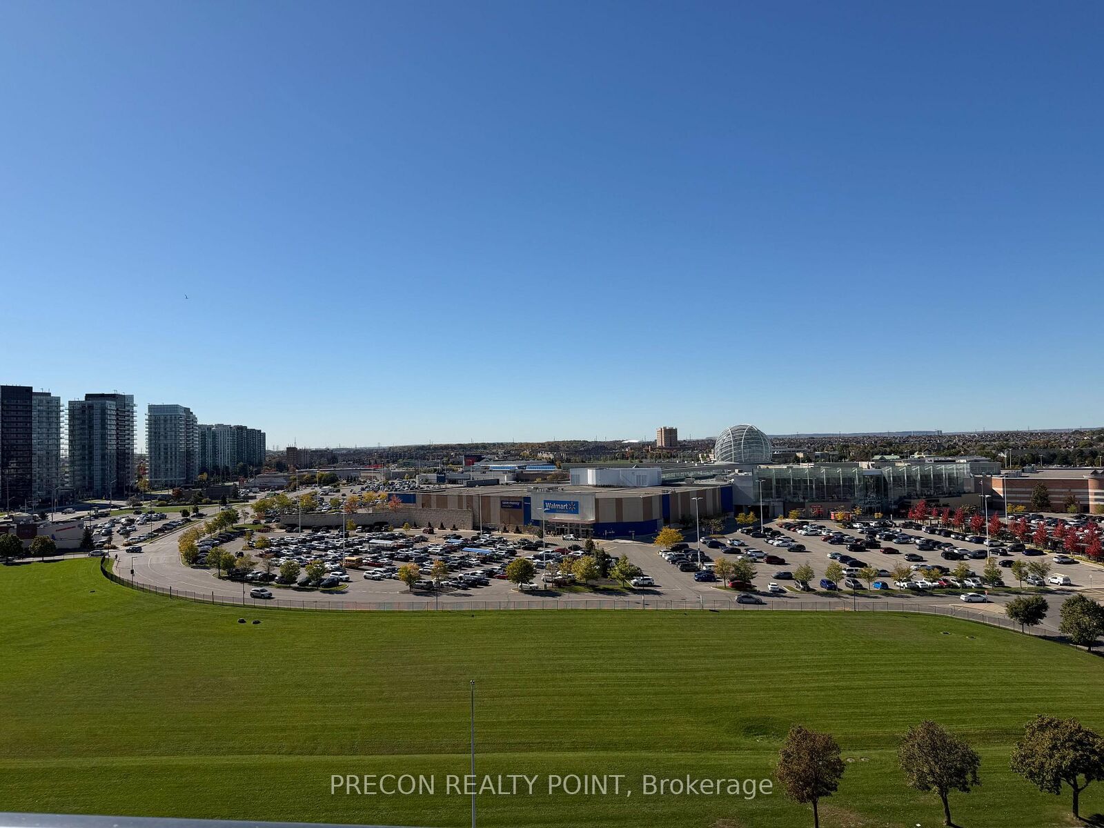 Property Photo:  2495 Eglinton Avenue W 1105  ON L6M 2T2 