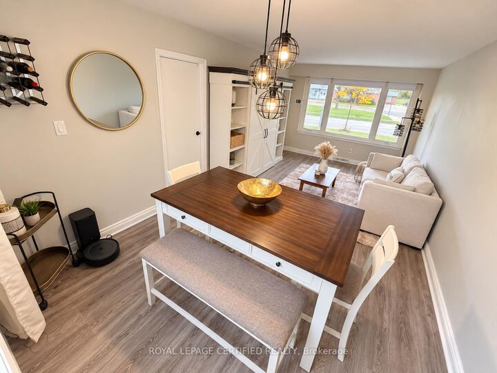 Property Photo:  247 Grove Street E  ON L4M 2R1 