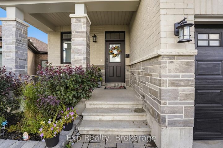 Property Photo:  14 Athabaska Drive  ON K8N 0T7 