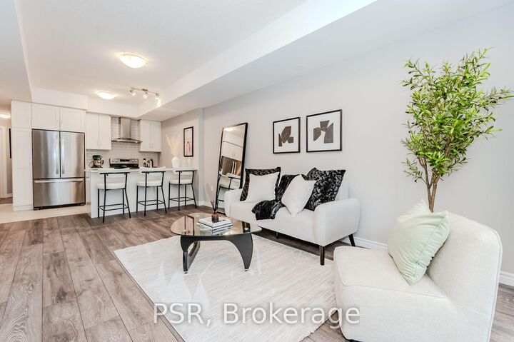 Property Photo:  53 Allegro Common 7  ON N3C 1A5 