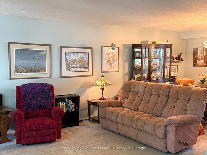 Property Photo:  22 Westvale Drive  ON P1L 1B5 