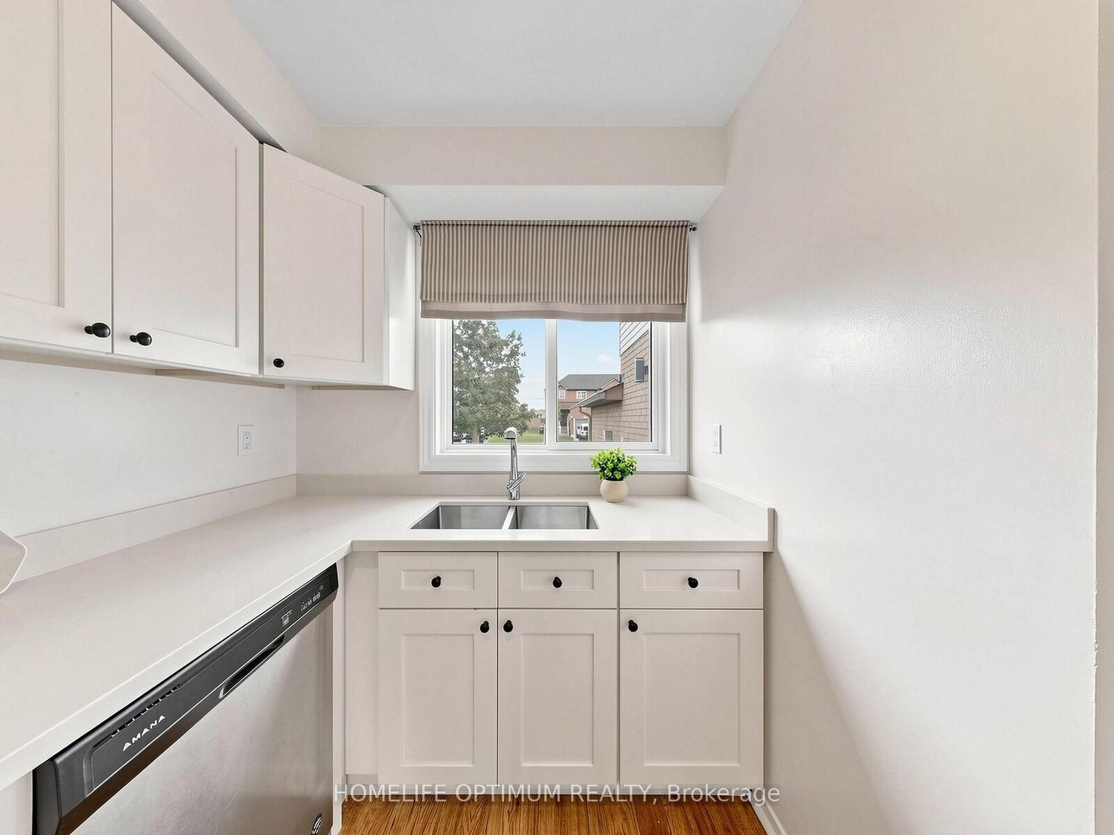 Property Photo:  1258 Coleman Court  ON L9S 1X4 