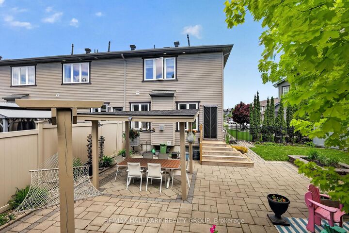 Property Photo:  2227 Descartes Street  ON K4A 0W4 