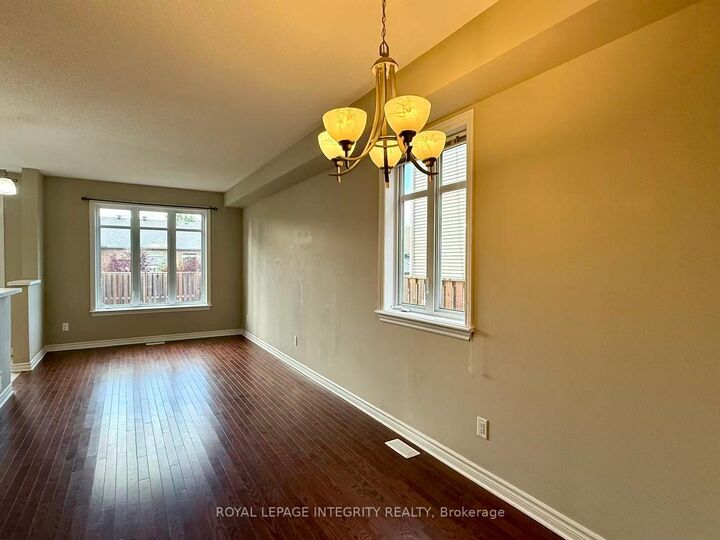 Property Photo: 949 Klondike Road ON K2W 0E3