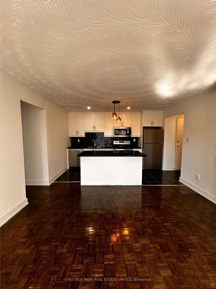 Property Photo:  4 Superior Avenue #47  ON M8V 2M1 