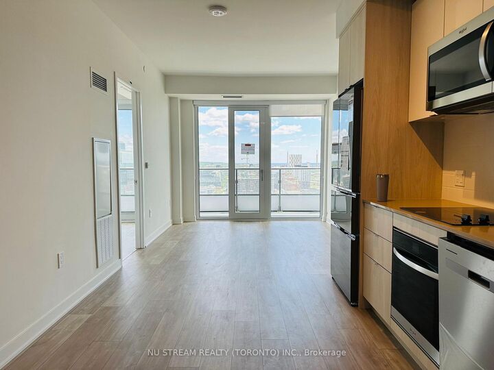 Property Photo:  70 Princess Street 2105  ON M5A 0X6 