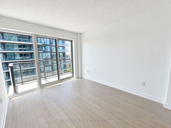 Property Photo:  4010 Eglinton Avenue W 1317  ON M9A 0G5 