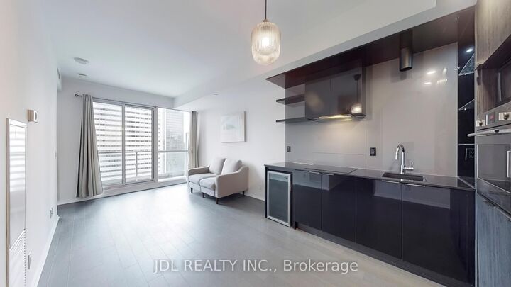 Property Photo:  70 Temperance Street 4108  ON M5H 0B1 