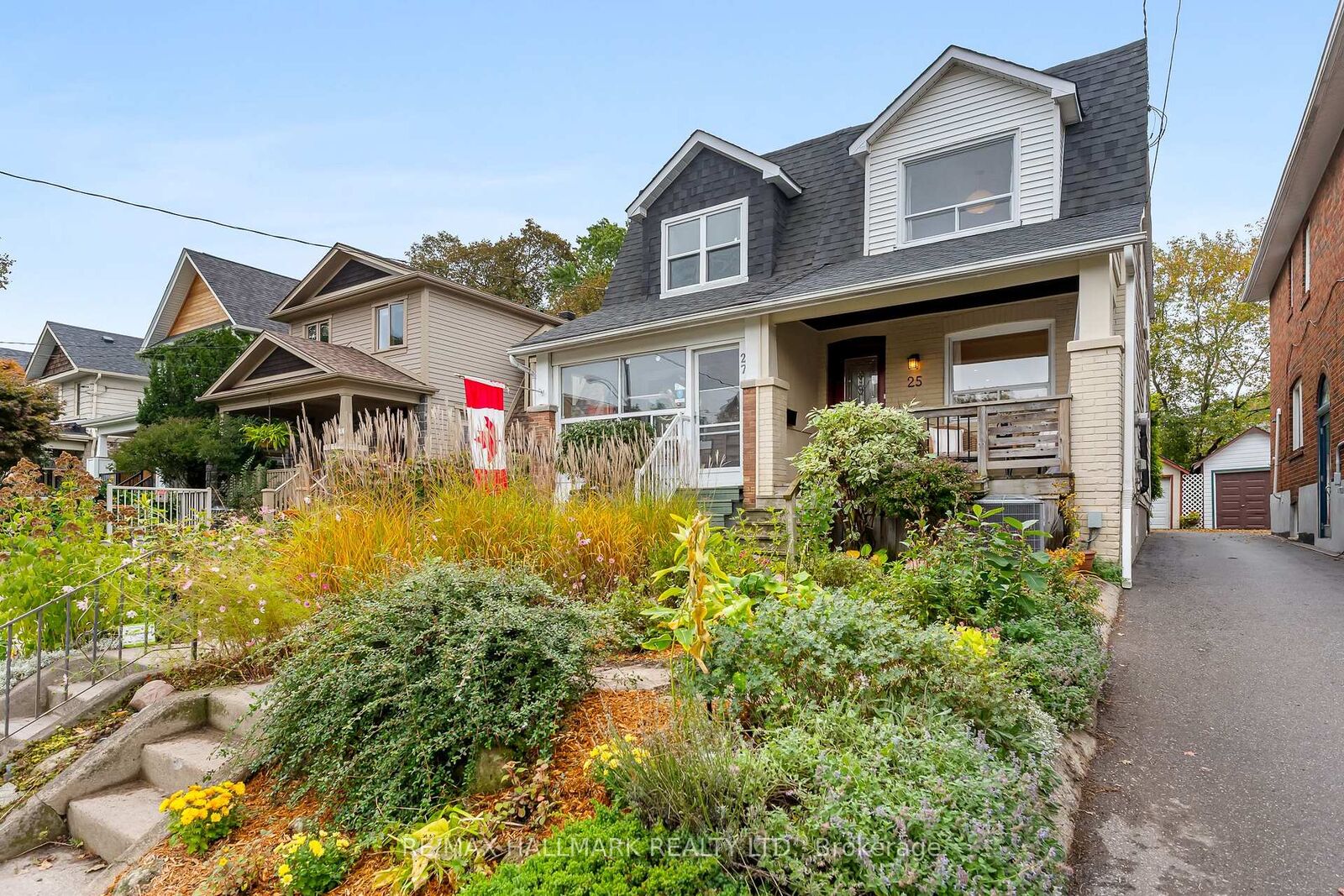 Property Photo: 25 Northview Avenue ON M1N 1V9