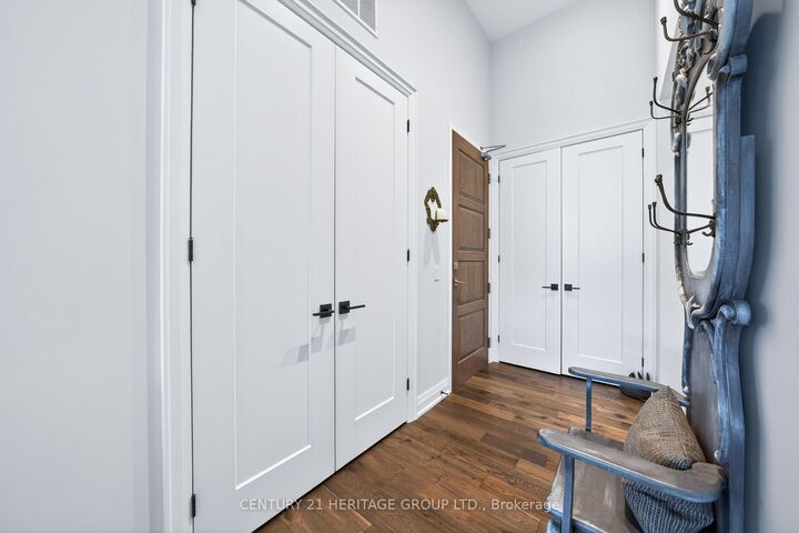 Property Photo:  400 Park Avenue 304  ON L3Y 1V8 
