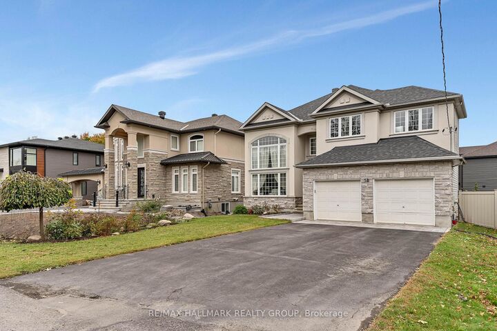 Property Photo:  5B Kemp Drive  ON K1T 3W9 