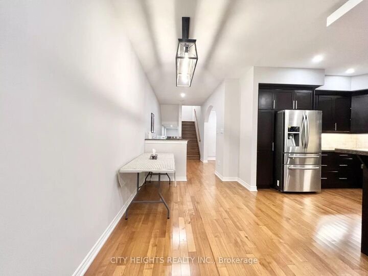 Property Photo:  50 Madelaine Avenue Upper  ON M1L 2X7 