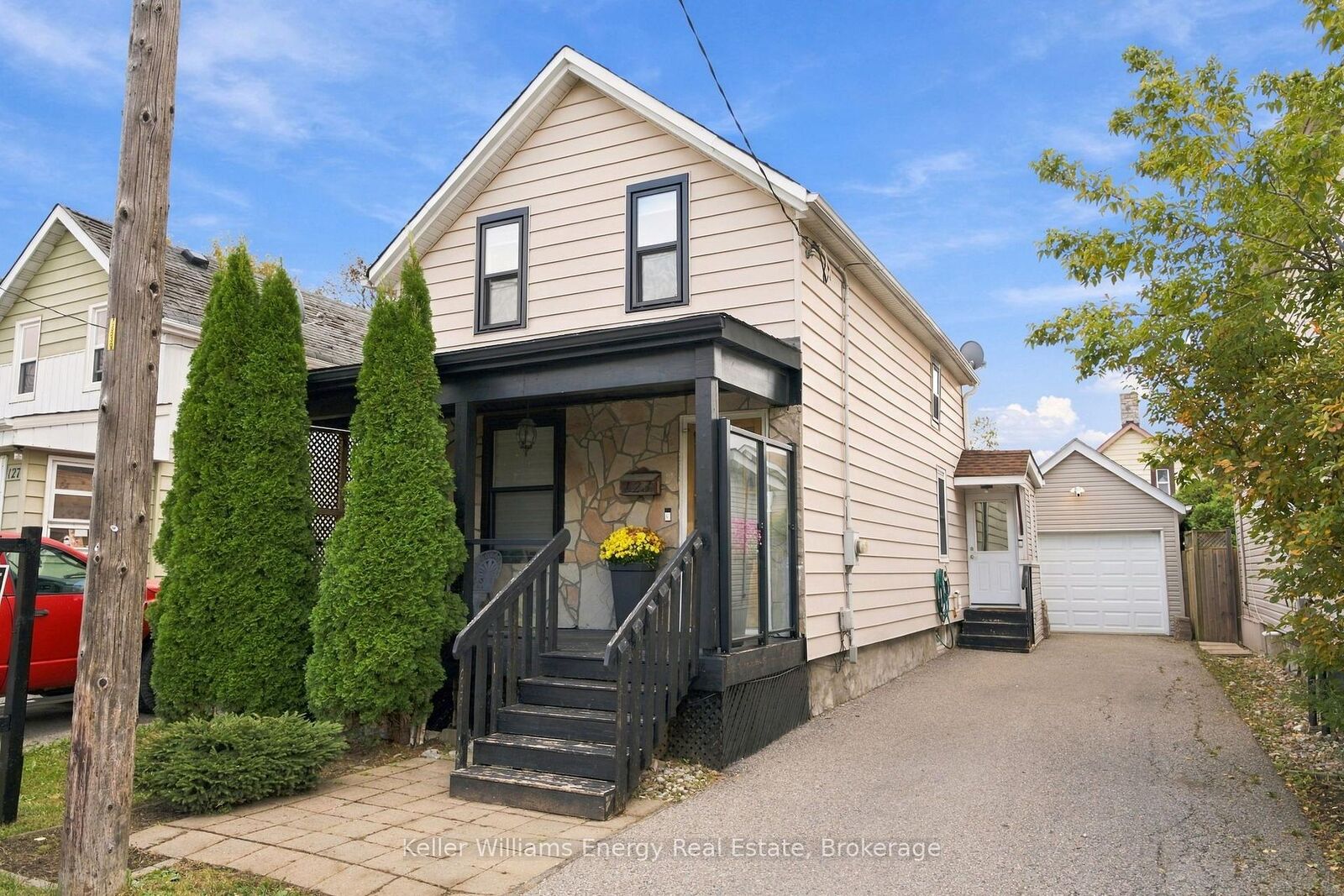 Property Photo: 123 Barrie Avenue ON L1H 2L4