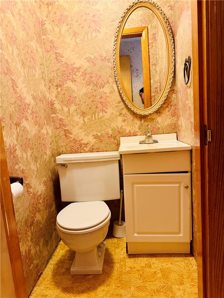 Property Photo: 1224 10th PA 15642