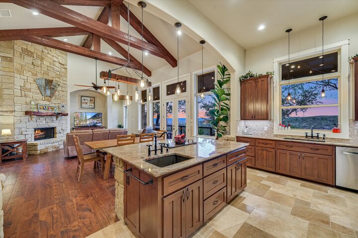 Property Photo: 104 Mesa Drive TX 78676