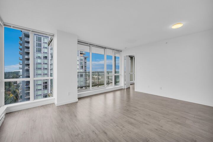 Property Photo:  13688 100 Avenue 3407  BC V3T 0G5 