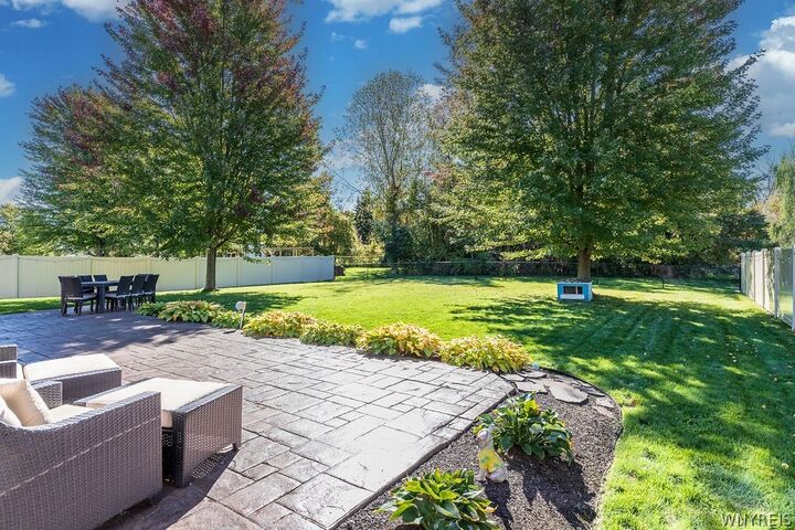 Property Photo: 160 Sandpiper Lane NY 14072