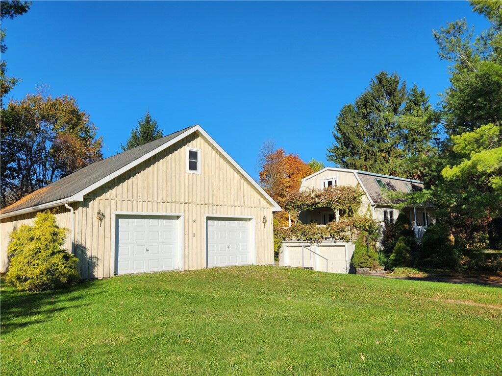 Property Photo: 16 Brookhaven Drive NY 14850