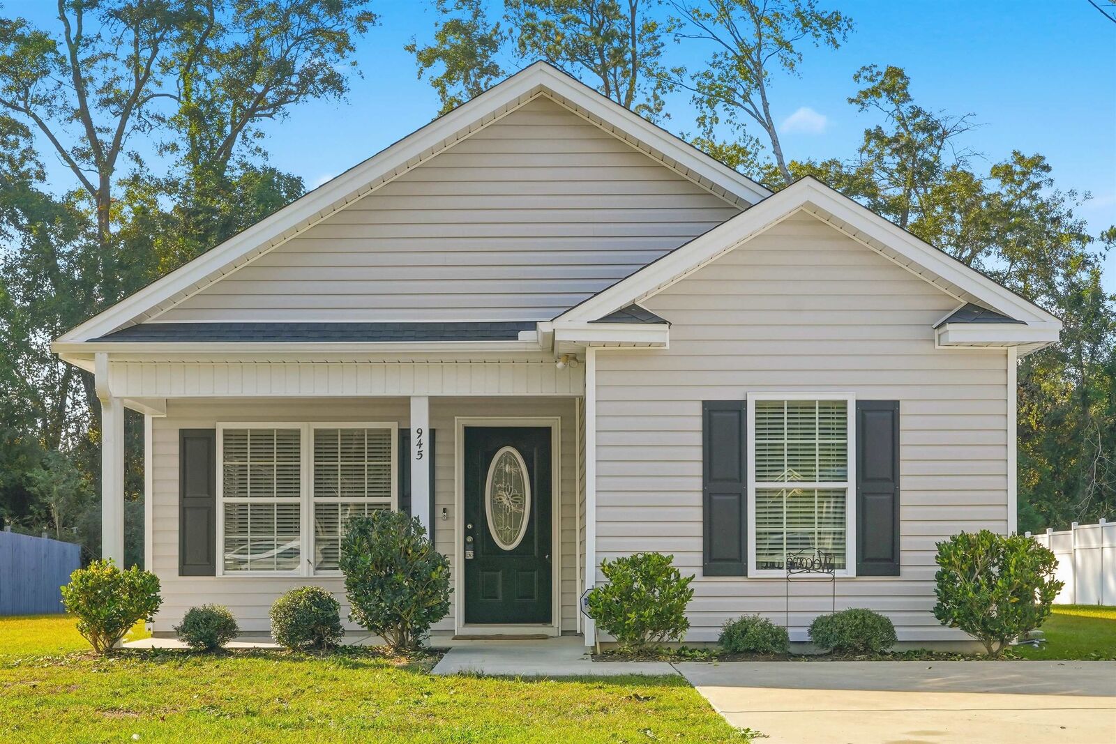 Property Photo:  945 9th Ave.  SC 29544 