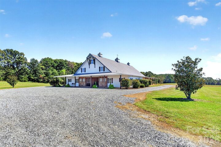 Property Photo: 2380 New House Road NC 28040